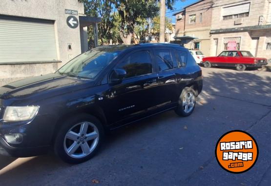 Camionetas - Jeep Compass limited 2011 Nafta 225000Km - En Venta