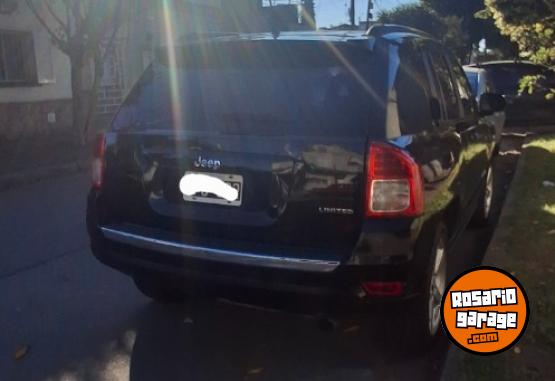 Camionetas - Jeep Compass limited 2011 Nafta 225000Km - En Venta