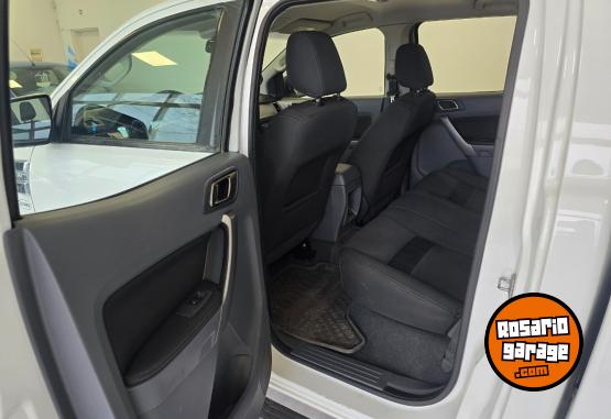 Camionetas - Ford Ranger xlt 2017 Diesel 285000Km - En Venta