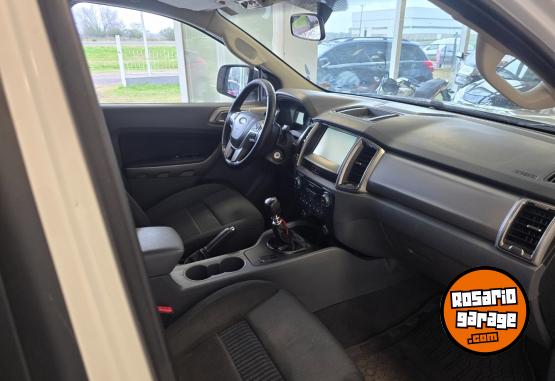 Camionetas - Ford Ranger xlt 2017 Diesel 285000Km - En Venta