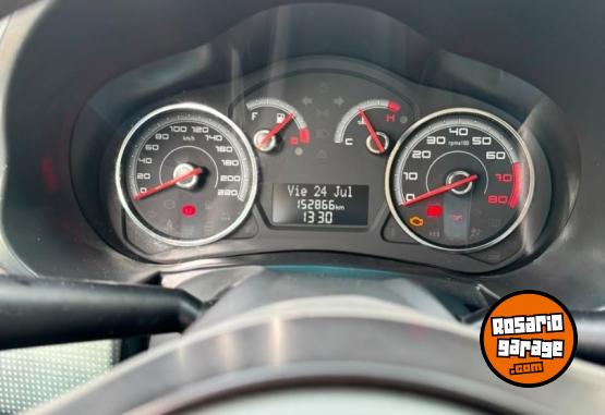 Autos - Fiat Grand Siena 2016 GNC 153000Km - En Venta