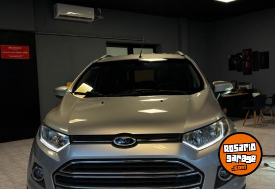 Autos - Ford Ecosport titanium 1.6 2015 GNC 127000Km - En Venta
