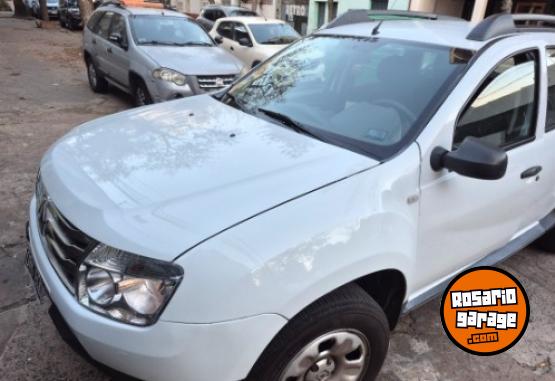 Autos - Renault Duster 2015 Nafta 140000Km - En Venta