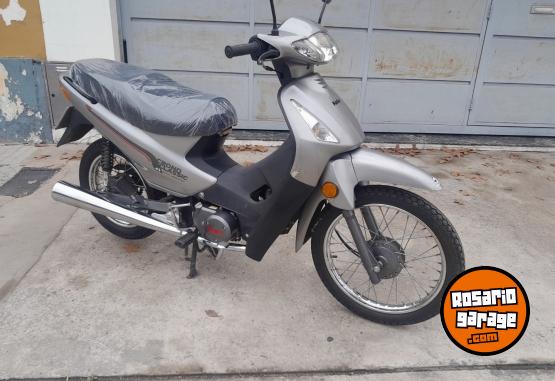 Motos - Keller Cronos 110 2022 Nafta 7000Km - En Venta