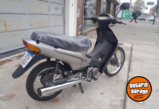Motos - Keller Cronos 110 2022 Nafta 7000Km - En Venta