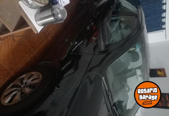 Autos - Volkswagen Voyage 2014 GNC 850000Km - En Venta