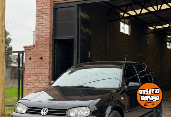 Autos - Volkswagen Golf 2004 Diesel 202000Km - En Venta