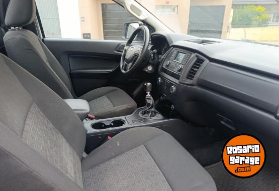 Camionetas - Ford RANGER 2.2 XL 2023 Diesel 23000Km - En Venta
