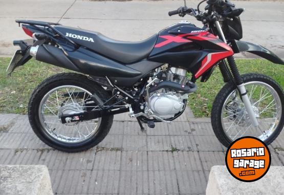 Motos - Honda Xr 150 2024 Nafta 3100Km - En Venta