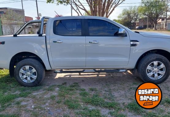 Camionetas - Ford Ranger xlt 4x4 at 2021 Diesel 115000Km - En Venta