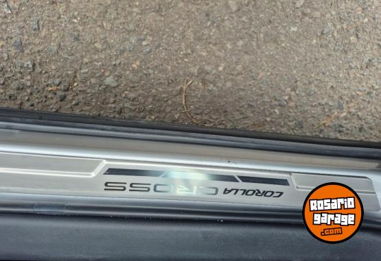 Autos - Toyota Corolla Cross XEI cvt 2025 Nafta 18300Km - En Venta