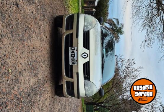 Autos - Renault Clio 1.2 2011 Nafta 122000Km - En Venta