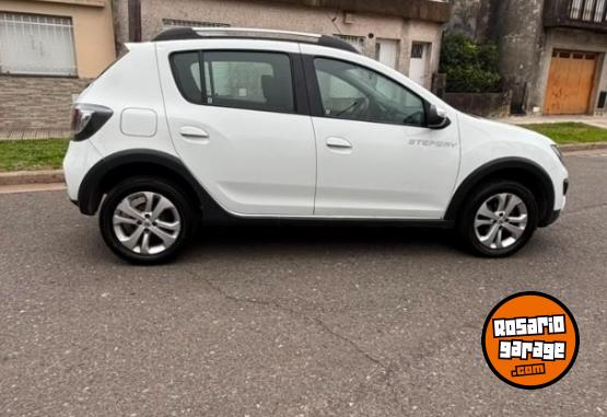 Autos - Renault SANDERO STEPWAY 1.6 PRIVI 2017 Nafta - En Venta