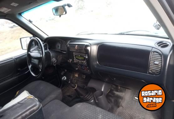 Camionetas - Ford Ranger 2011 Diesel 250000Km - En Venta