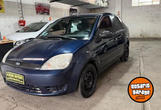 Autos - Ford FIESTA 1.6 AMBIENTE 2006 Nafta 177000Km - En Venta