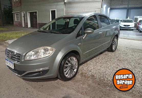Autos - Fiat Línea punto 408 Focus 2017 Nafta 105000Km - En Venta