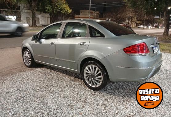 Autos - Fiat Línea punto 408 Focus 2017 Nafta 105000Km - En Venta