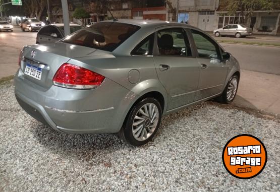 Autos - Fiat Línea punto 408 Focus 2017 Nafta 105000Km - En Venta