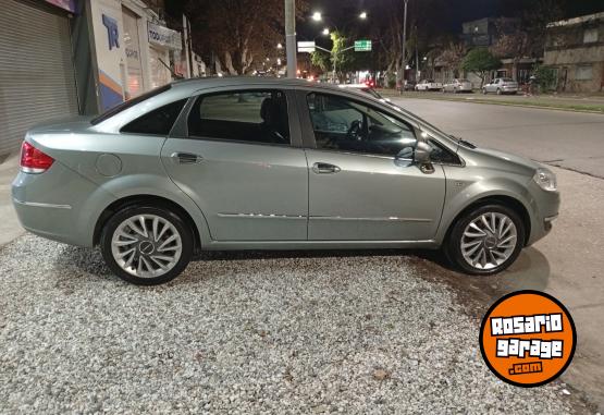 Autos - Fiat Línea punto 408 Focus 2017 Nafta 105000Km - En Venta