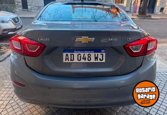 Autos - Chevrolet Cruze Lt único dueño 2018 Nafta 130000Km - En Venta