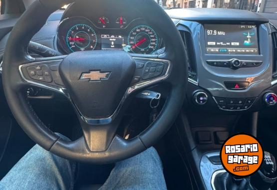 Autos - Chevrolet Cruze Lt único dueño 2018 Nafta 130000Km - En Venta