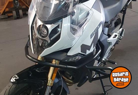 Motos - CF Mt 650 2024 Nafta 4700Km - En Venta