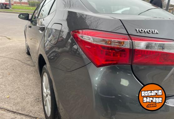 Autos - Toyota Corolla 2015 Nafta 178000Km - En Venta