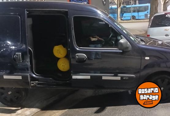 Utilitarios - Renault Kangoo 2016 GNC 163000Km - En Venta