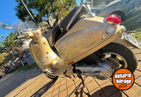 Motos - Piaggio Vespa VXL 150 Elegante 2019 Nafta 15587Km - En Venta