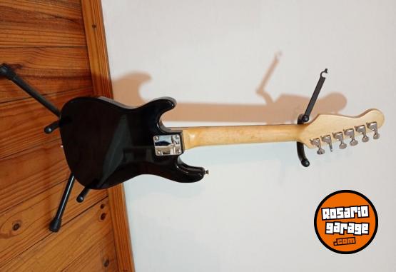 Instrumentos Musicales - Guitarra el�ctrica para ni�os Parquer como nueva - En Venta