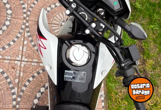 Motos - Honda Xr 150l 2017 Nafta 16000Km - En Venta
