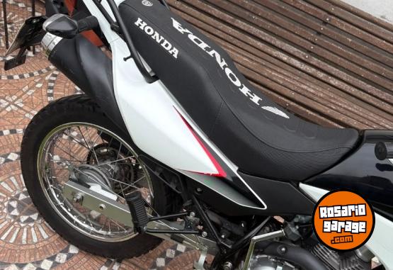 Motos - Honda Xr 150l 2017 Nafta 16000Km - En Venta