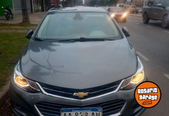 Autos - Chevrolet CRUZE LTZ 2017 Nafta 142000Km - En Venta