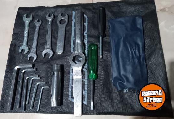 Accesorios para Motos - Juego herramientas dominer 250/400 - En Venta