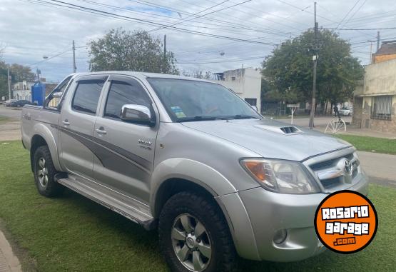 Camionetas - Toyota Hilux Srv 2007 Diesel 260000Km - En Venta