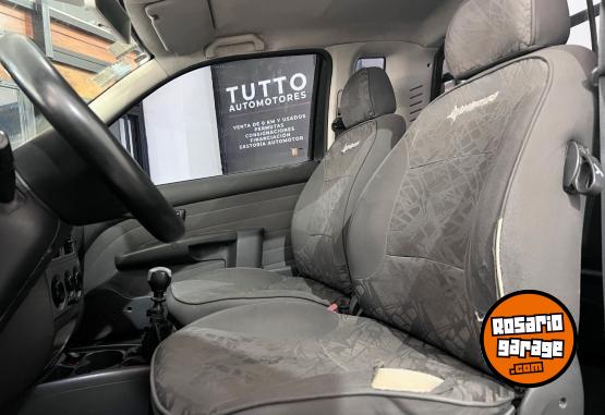 Camionetas - Fiat Strada adventure cab/ ext 2010 Nafta 197000Km - En Venta