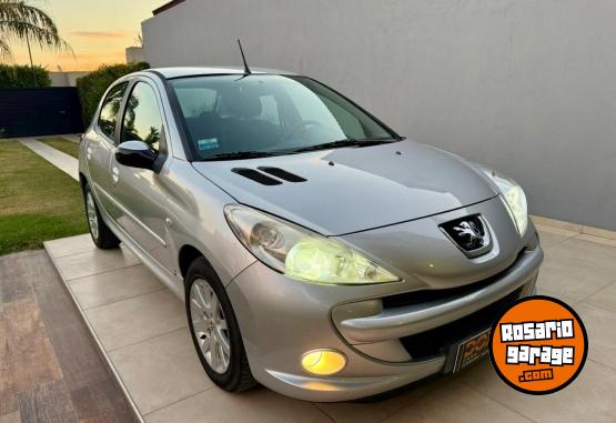 Autos - Peugeot 207 Xs 1.6 2010 Nafta 140000Km - En Venta