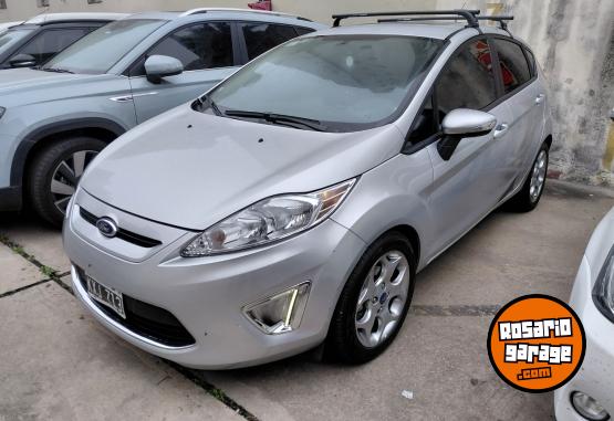 Autos - Ford FIESTA KINETIC TITANIUM 2012 Nafta 77000Km - En Venta