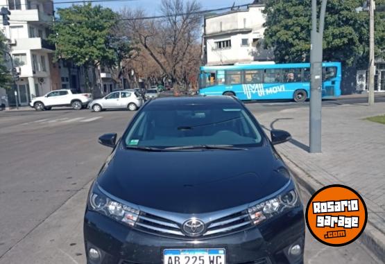 Autos - Toyota Corolla 2017 Nafta 70000Km - En Venta