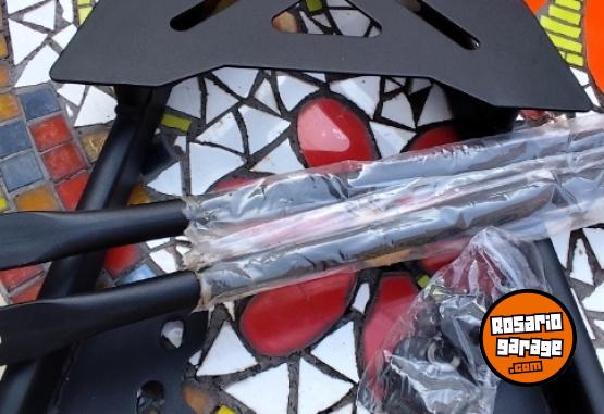 Accesorios para Motos - Soporte porta equipaje - En Venta