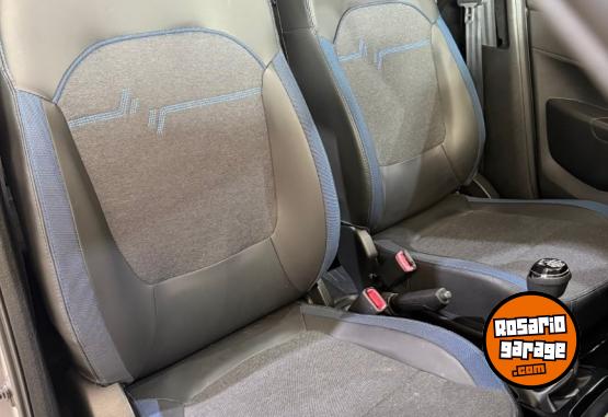 Autos - Renault Kwid Iconic Bi Tonoxc 2026 Nafta 2400Km - En Venta