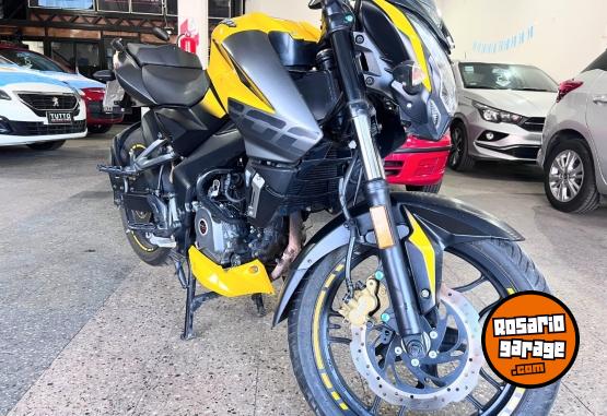 Motos - Bajaj Rouser ns200 2021 Nafta 24000Km - En Venta