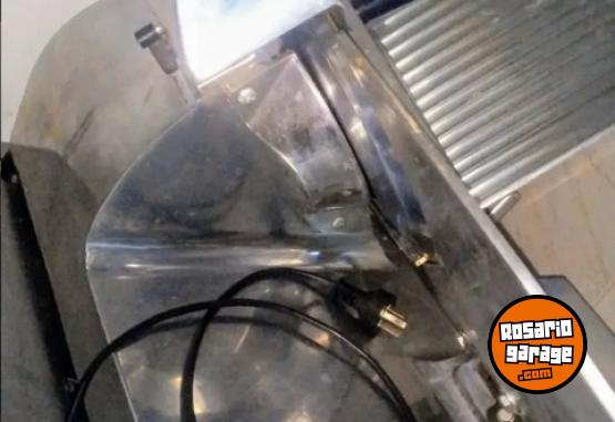 Otros - Vendo cortadora de fiambre muy buen estado - En Venta