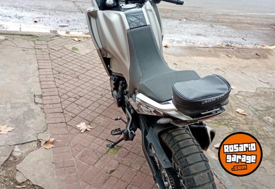 Motos - Moto Morini X Cape 650 2023 Nafta 8900Km - En Venta