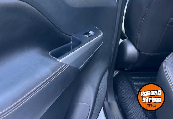 Camionetas - Nissan Frontier 2023 Diesel 49000Km - En Venta