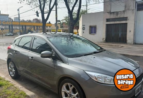 Autos - Ford Focus 2015 Nafta 94000Km - En Venta