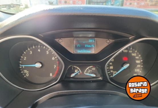 Autos - Ford FOCUS III 2016 Nafta 143000Km - En Venta