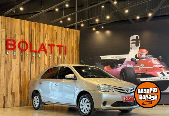 Autos - Toyota Etios 1.5 4p Xs 2016 Nafta 133000Km - En Venta