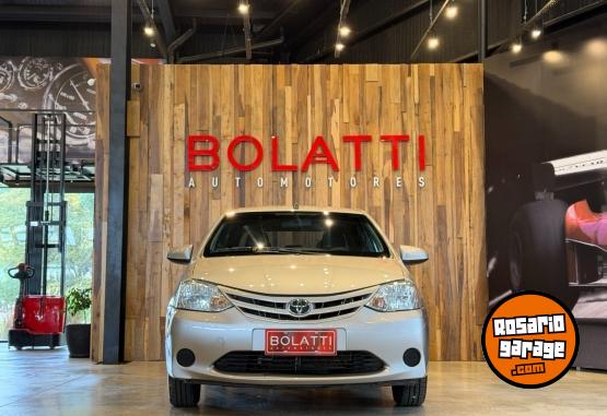 Autos - Toyota Etios 1.5 4p Xs 2016 Nafta 133000Km - En Venta
