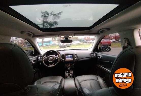 Camionetas - Jeep COMPASS LONGITUD 4x4 2017 Nafta 97000Km - En Venta